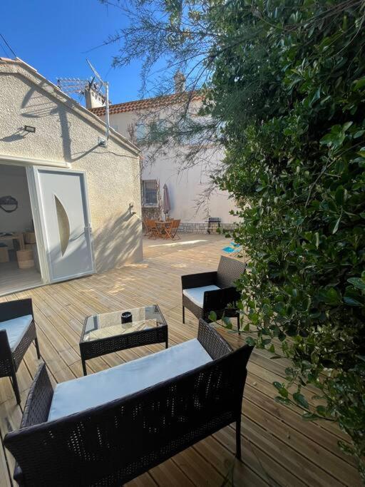 "Le Nature" Camargue Jardin アルル エクステリア 写真